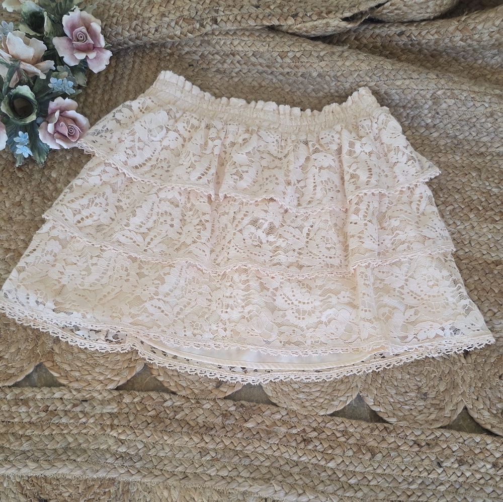 LoveShackFancy Lace Tiered Mini Skirt S | NWT $325 | Coquette Cottagecore - Picture 3 of 8